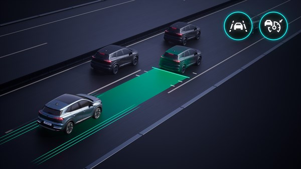 Renault Symbioz E-Tech full hybrid - aktivna pomoć u vožnji