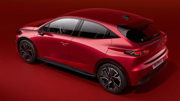 spojler prtljažnika i štitnici bočnih pragova