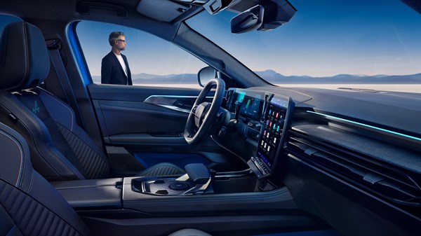 Renault Rafale E-Tech hybrid - tepih